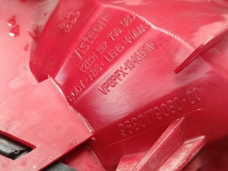 Recambio de piloto trasero derecho para peugeot 207 cc (wd_) 1.6 hdi referencia OEM IAM 968017908000  