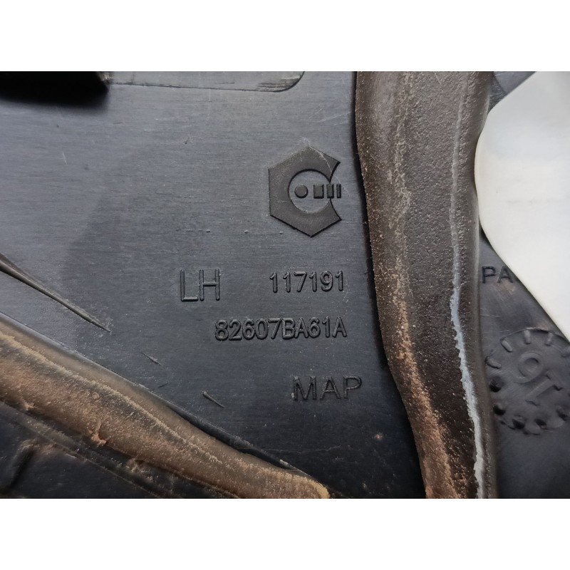 Recambio de maneta exterior puerta trasera izquierda para nissan juke (f15) 1.2 dig-t referencia OEM IAM 82607BA61A  