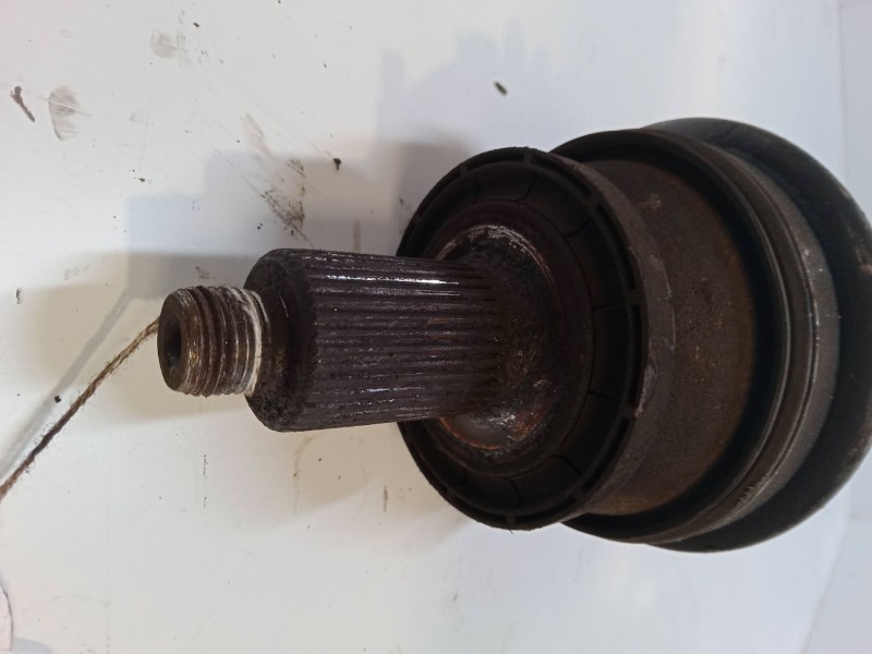 Recambio de transmision delantera derecha para volkswagen polo (9n_, 9a_) 1.4 16v referencia OEM IAM   