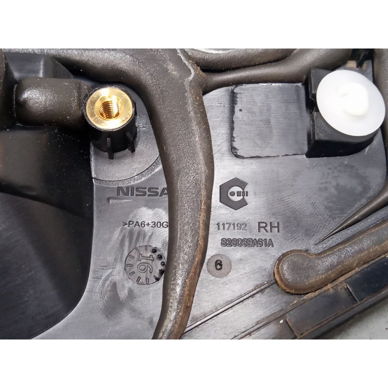 Recambio de maneta exterior puerta trasera derecha para nissan juke (f15) 1.2 dig-t referencia OEM IAM 82606BA61A  