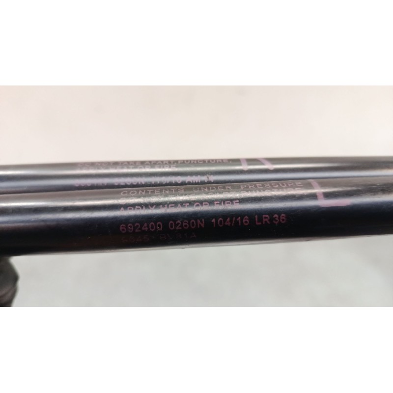 Recambio de amortiguadores malet/porton para nissan juke (f15) 1.2 dig-t referencia OEM IAM 6924000260N  