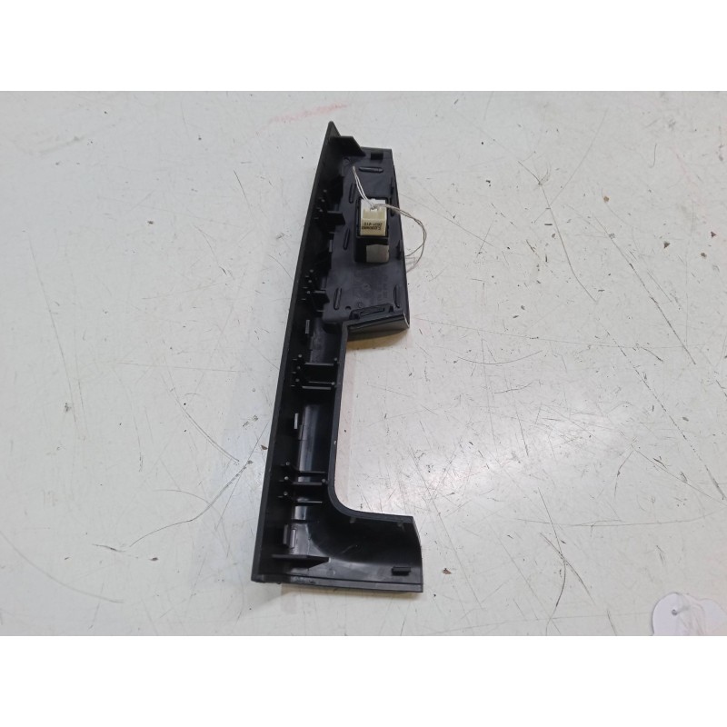 Recambio de mando elevalunas trasero izquierdo para skoda superb ii station wagon (3t5) 2.0 tdi 16v referencia OEM IAM   