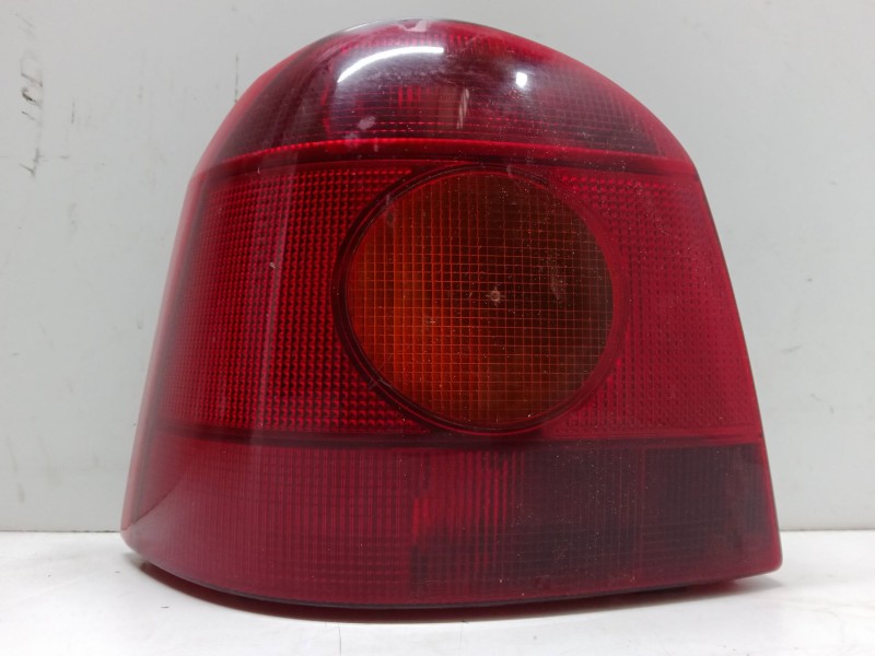 Recambio de piloto trasero izquierdo para renault twingo i (c06_) 1.2 (c066, c068) referencia OEM IAM 7800820013  