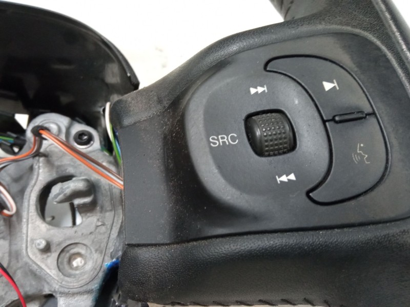 Recambio de volante multifincion para fiat 500l (351_, 352_) 1.4 (199lyb1b) referencia OEM IAM 07356391060  