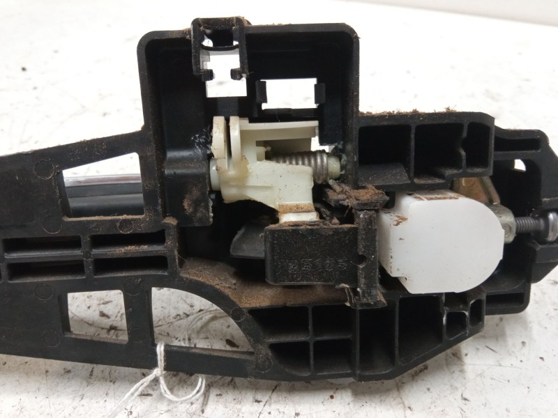 Recambio de maneta exterior puerta delantera derecha para fiat 500l (351_, 352_) 1.4 (199lyb1b) referencia OEM IAM   