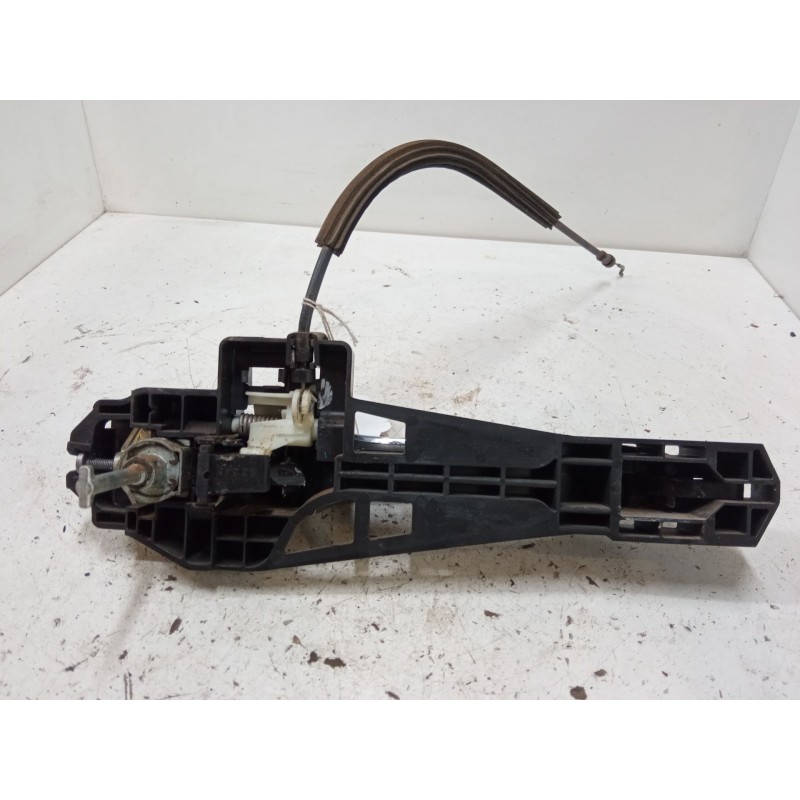 Recambio de maneta exterior puerta delantera izquierda para fiat 500l (351_, 352_) 1.4 (199lyb1b) referencia OEM IAM   