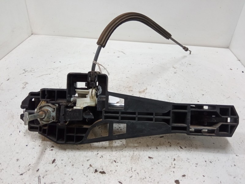 Recambio de maneta exterior puerta delantera izquierda para fiat 500l (351_, 352_) 1.4 (199lyb1b) referencia OEM IAM   