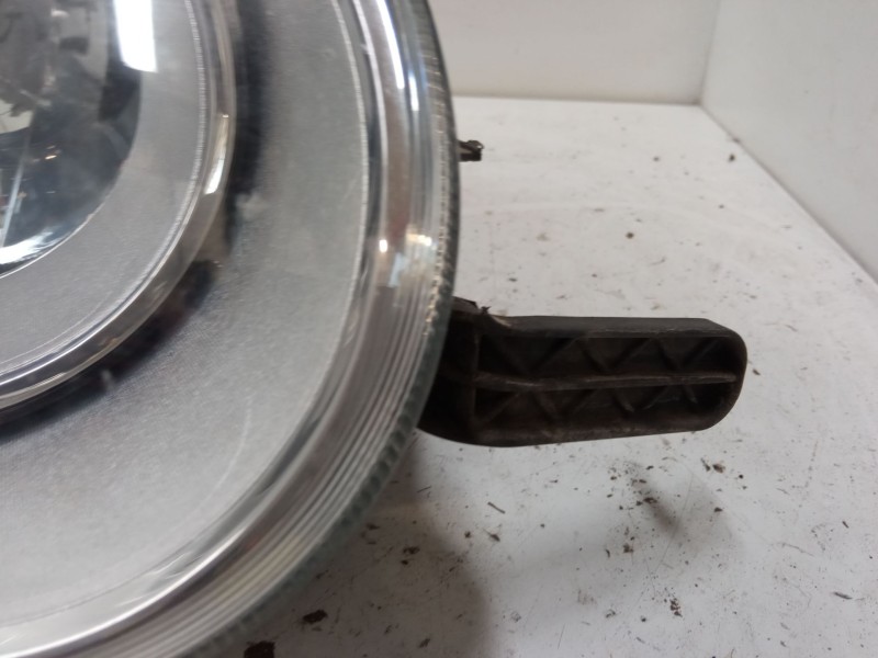 Recambio de faro derecho para fiat 500l (351_, 352_) 1.4 (199lyb1b) referencia OEM IAM 47520748  