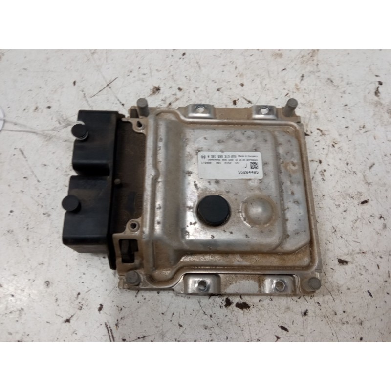 Recambio de centralita motor uce para fiat 500l (351_, 352_) 1.4 (199lyb1b) referencia OEM IAM 55264485 0261S09313 