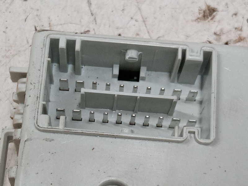 Recambio de bsi para fiat 500l (351_, 352_) 1.4 (199lyb1b) referencia OEM IAM 52032039 10R041061 