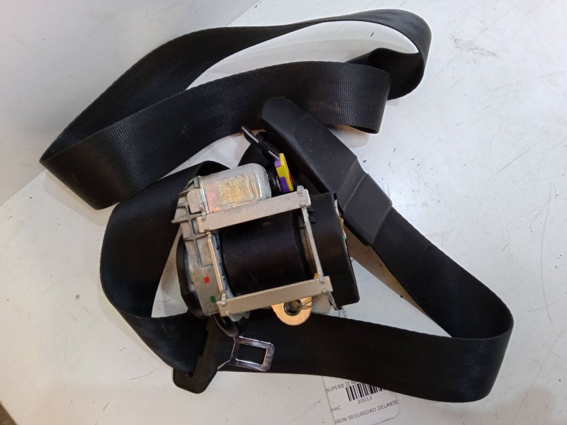 Recambio de cinturon seguridad delantero derecho para skoda superb ii station wagon (3t5) 2.0 tdi 16v referencia OEM IAM    Recambio de cinturon seguridad delantero derecho para skoda superb ii station wagon (3t5) 2.0 tdi 16v referencia OEM IAM