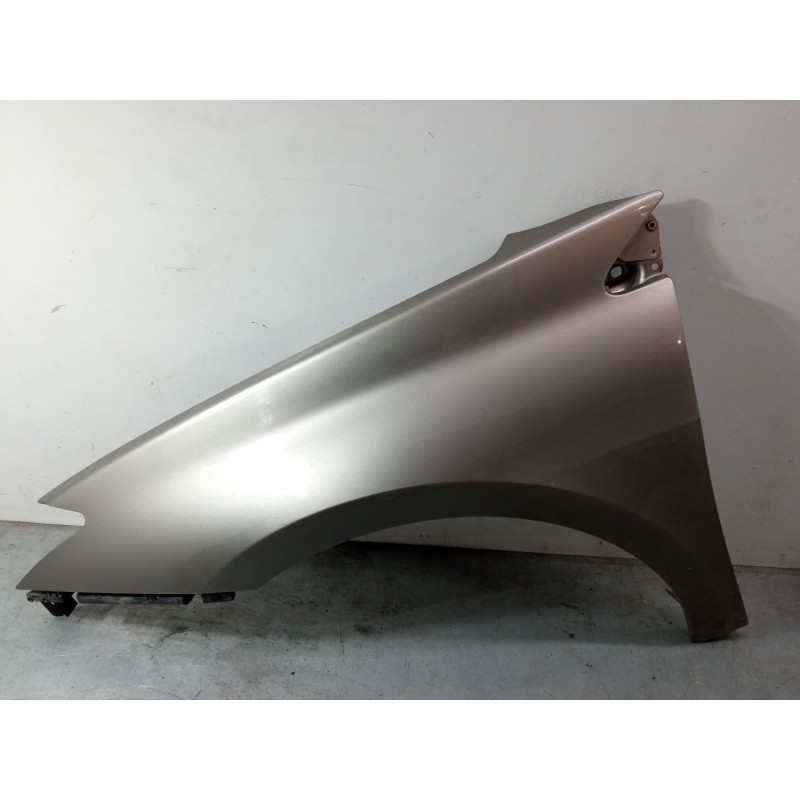 Recambio de aleta delantera izquierda para renault laguna iii (bt0/1) 1.5 dci (bt00, bt0a, bt0t, bt1j) referencia OEM IAM 631010