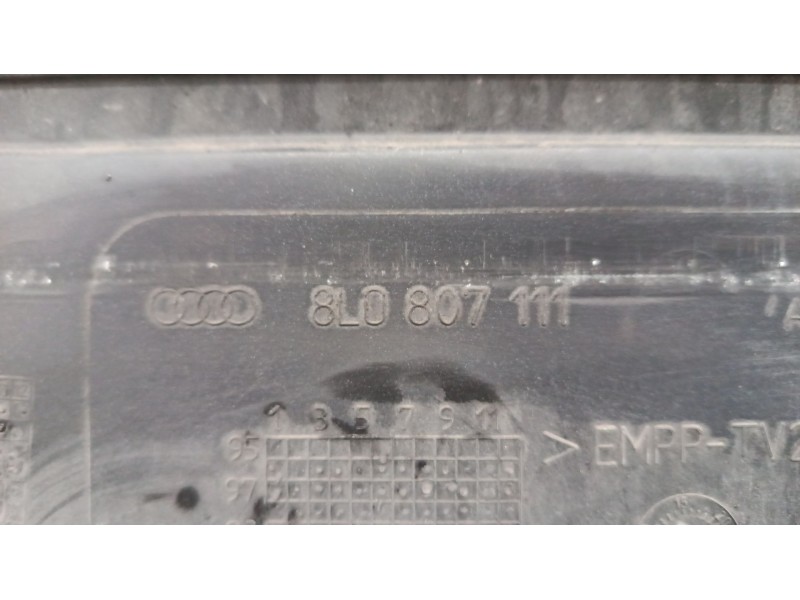 Recambio de paragolpes delantero para audi a3 (8l1) 1.9 tdi referencia OEM IAM 8L0807111  