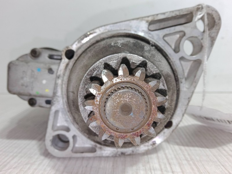 Recambio de motor arranque para volkswagen golf vi (5k1) 1.6 tdi referencia OEM IAM 0104100056  