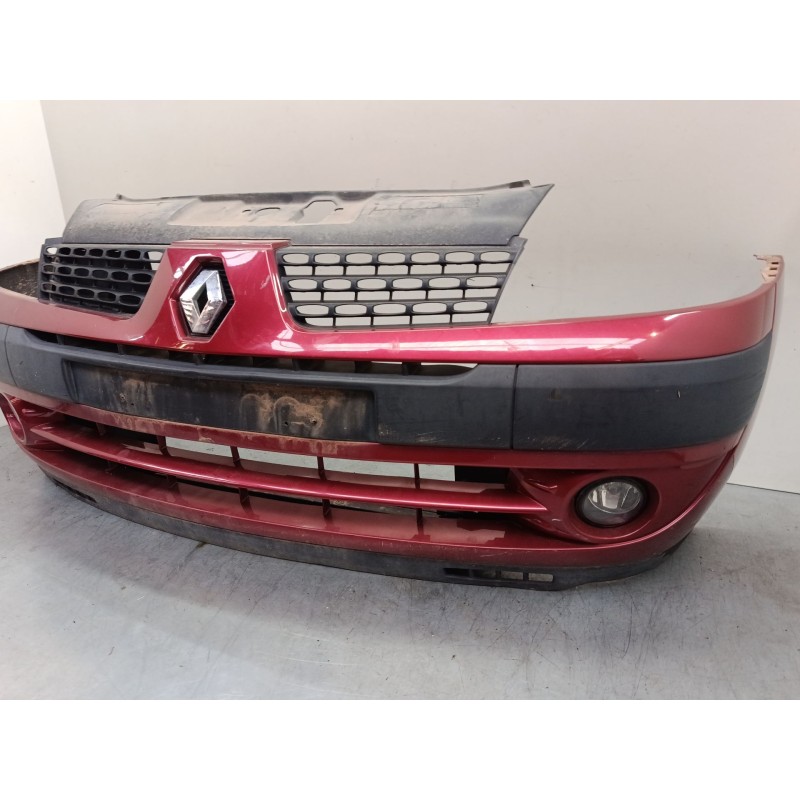 Recambio de paragolpes delantero para renault clio ii (bb_, cb_) 1.2 (bb0a, bb0f, bb10, bb1k, bb28, bb2d, bb2h, cb0a,... referen