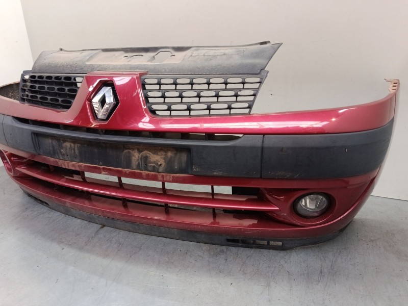 Recambio de paragolpes delantero para renault clio ii (bb_, cb_) 1.2 (bb0a, bb0f, bb10, bb1k, bb28, bb2d, bb2h, cb0a,... referen