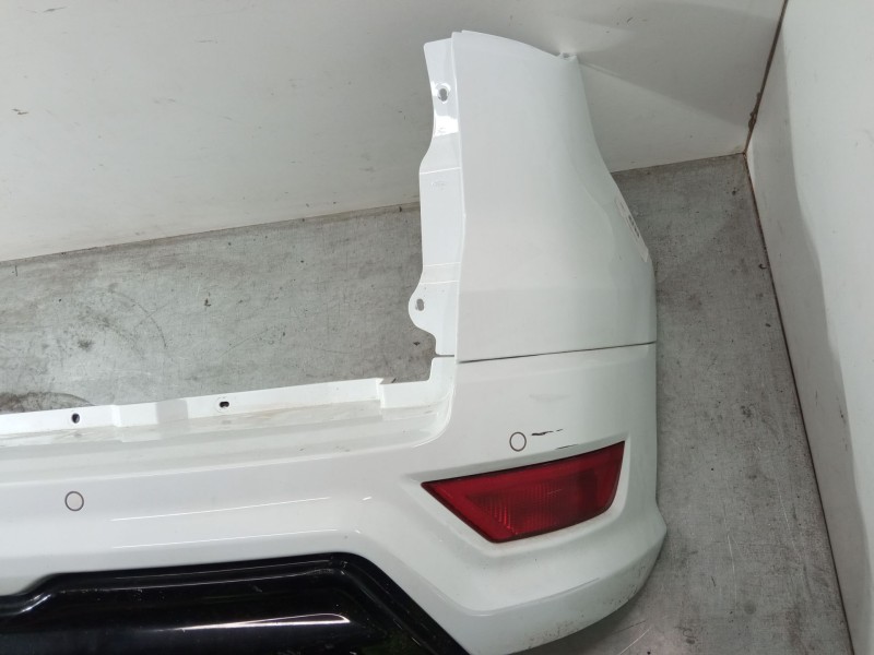 Recambio de paragolpes trasero para ford ecosport 1.0 ecoboost referencia OEM IAM SVHN1517K823A 2251048 