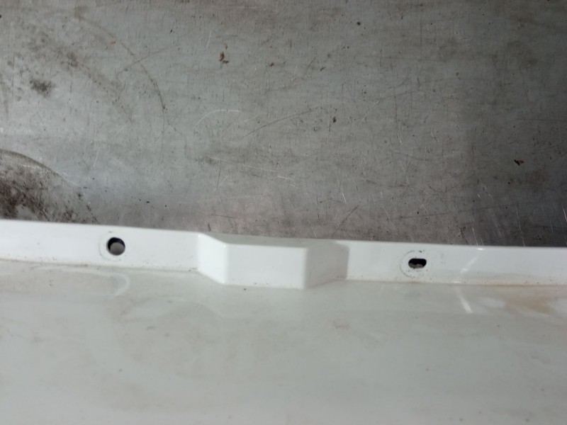 Recambio de paragolpes trasero para ford ecosport 1.0 ecoboost referencia OEM IAM SVHN1517K823A 2251048 