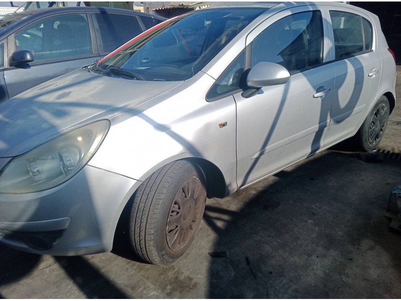 opel corsa d (s07) del año 2007