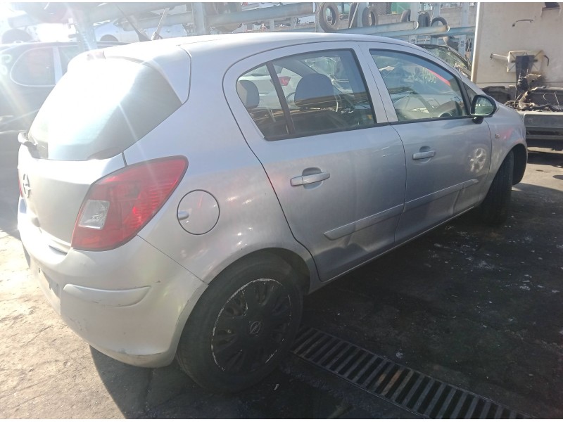 opel corsa d (s07) del año 2007