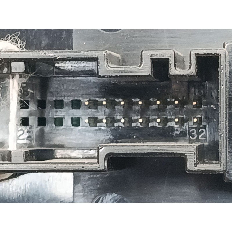 Recambio de mando elevalunas delantero izquierdo para opel zafira b furgoneta/monovolumen (a05) 1.9 cdti van (m75) referencia OE