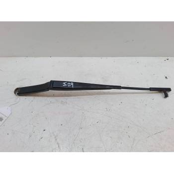 BRAZO LIMPIA DELANTERO IZQUIERDO 