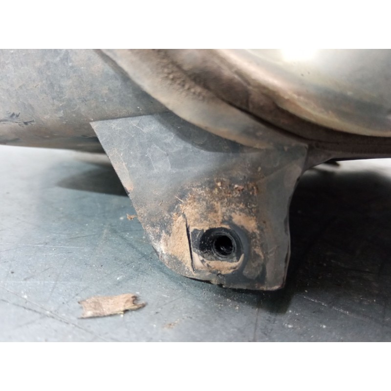 Recambio de faro derecho para ford focus i sedán (dfw) 1.8 turbo di / tddi referencia OEM IAM   