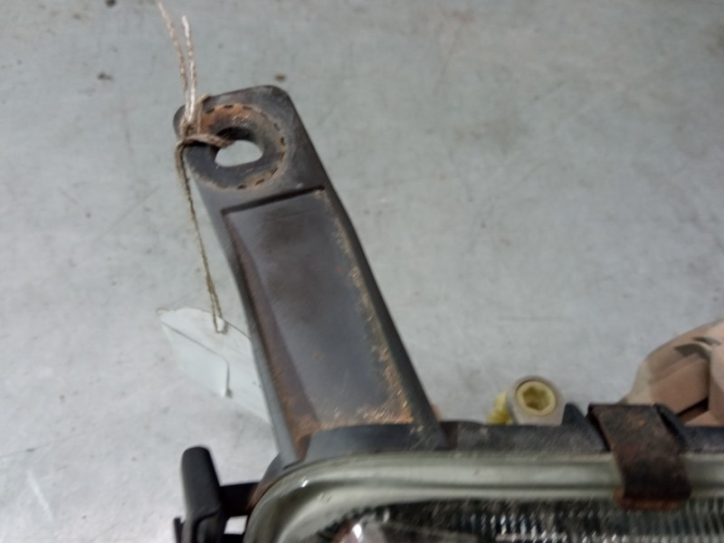 Recambio de faro derecho para ford fiesta iv (ja_, jb_) 1.3 i referencia OEM IAM 0301173104  