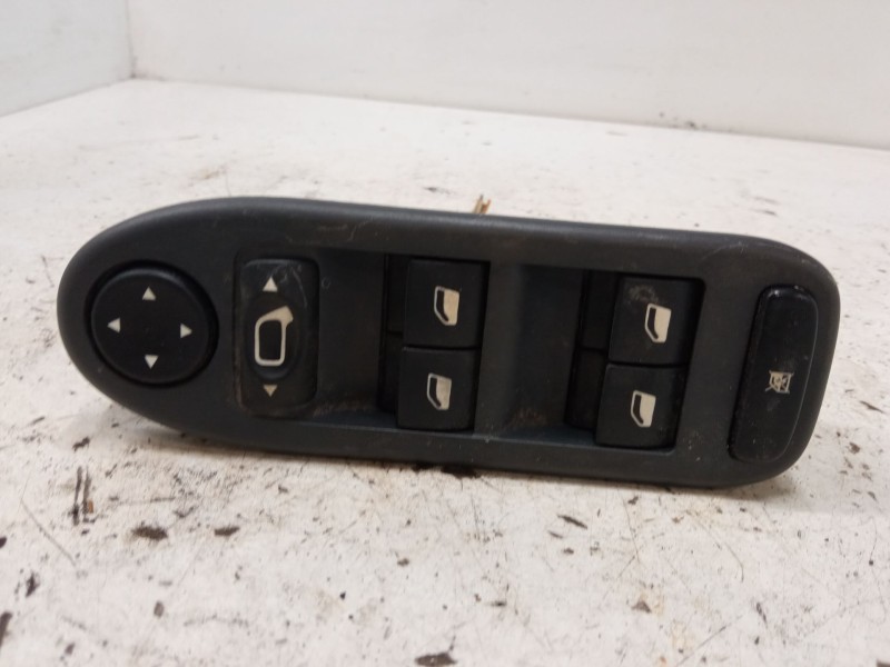 Recambio de mando elevalunas delantero izquierdo para citroën c5 ii (rc_) 2.0 hdi (rcrhrh) referencia OEM IAM 96514300ZF  