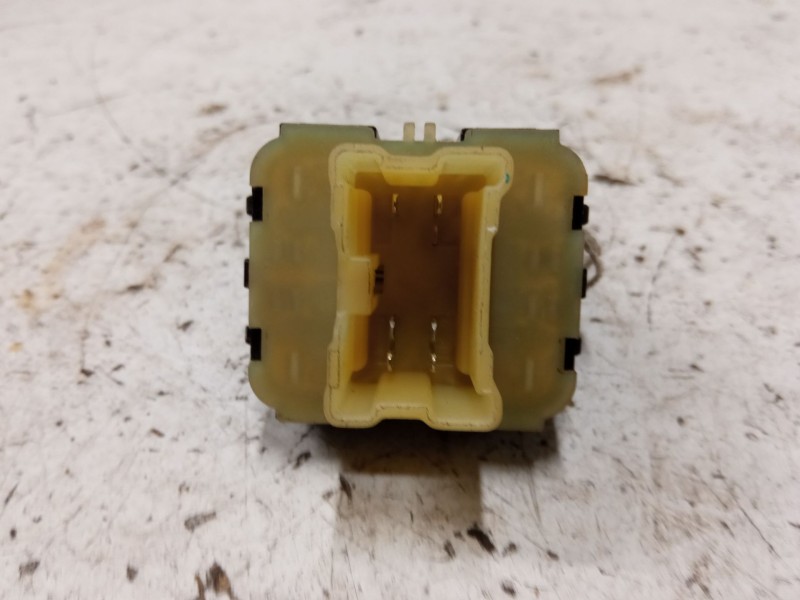 Recambio de mando elevalunas delantero izquierdo para renault clio iv (bh_) 1.2 16v referencia OEM IAM 254118044R  