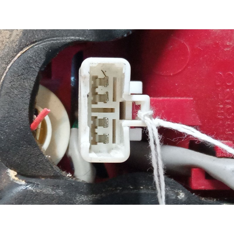 Recambio de piloto trasero porton izquierdo para hyundai santa fé ii (cm) 2.2 crdi gls referencia OEM IAM 924052B000  