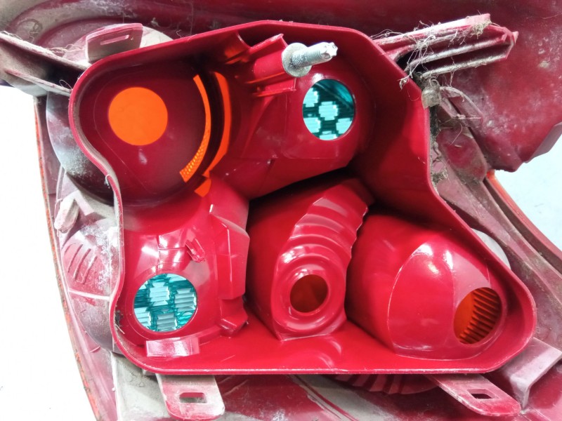 Recambio de piloto trasero izquierdo para peugeot 207 sw (wk_) 1.4 16v referencia OEM IAM   