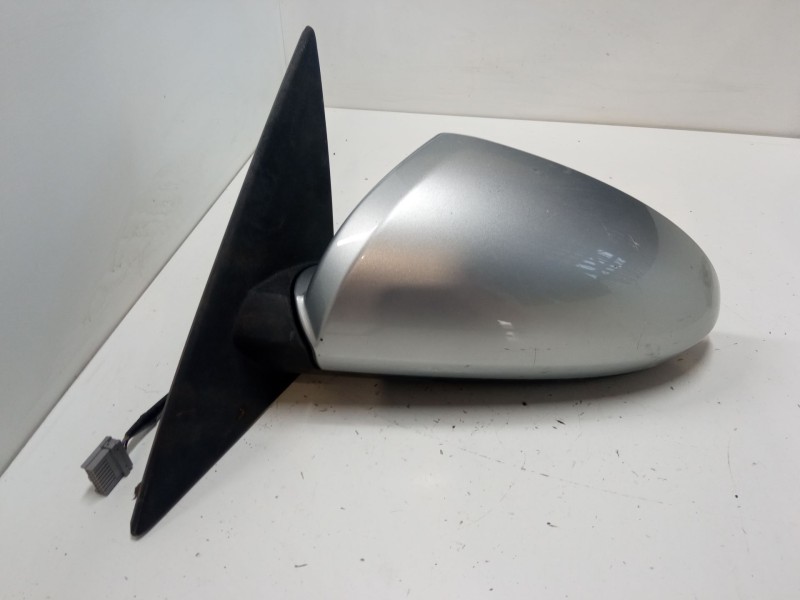 Recambio de retrovisor electrico izquierdo para nissan primera hatchback (p12) 1.6 referencia OEM IAM 96302AU472  