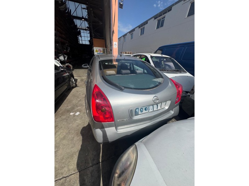nissan primera hatchback (p12) del año 2004