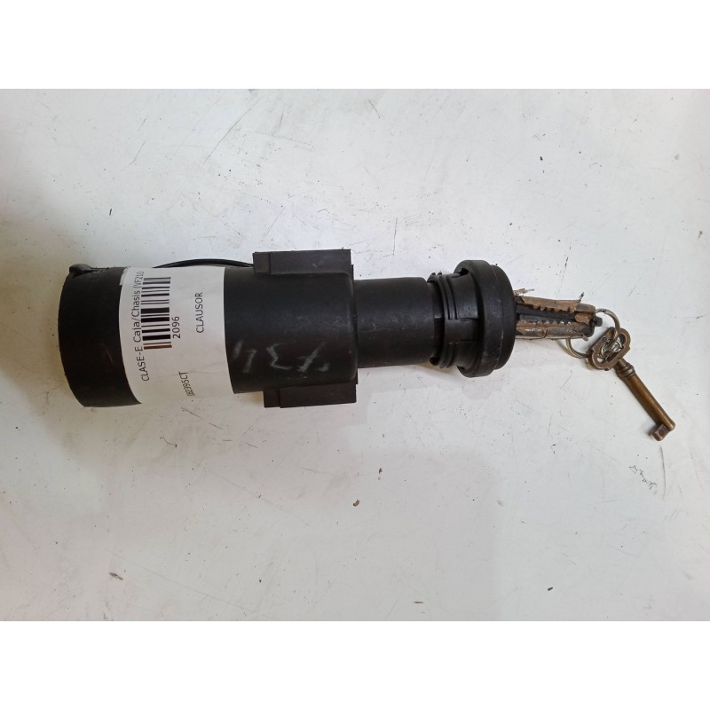 Recambio de clausor para mercedes-benz clase-e caja/chasis (vf210) e 290 td (210.617) referencia OEM IAM   