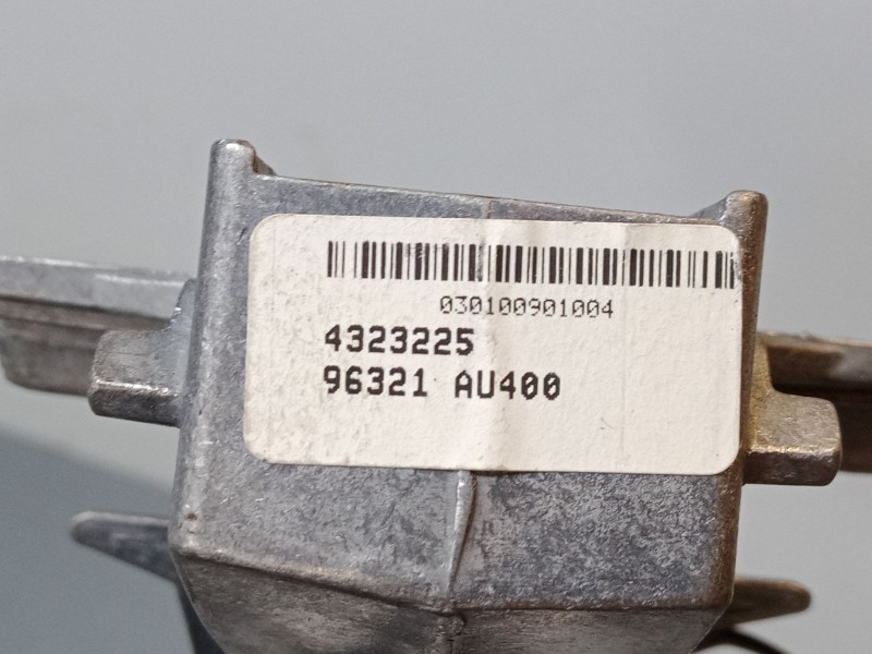 Recambio de retrovisor interior para nissan primera hatchback (p12) 2.0 referencia OEM IAM 96321AU400  