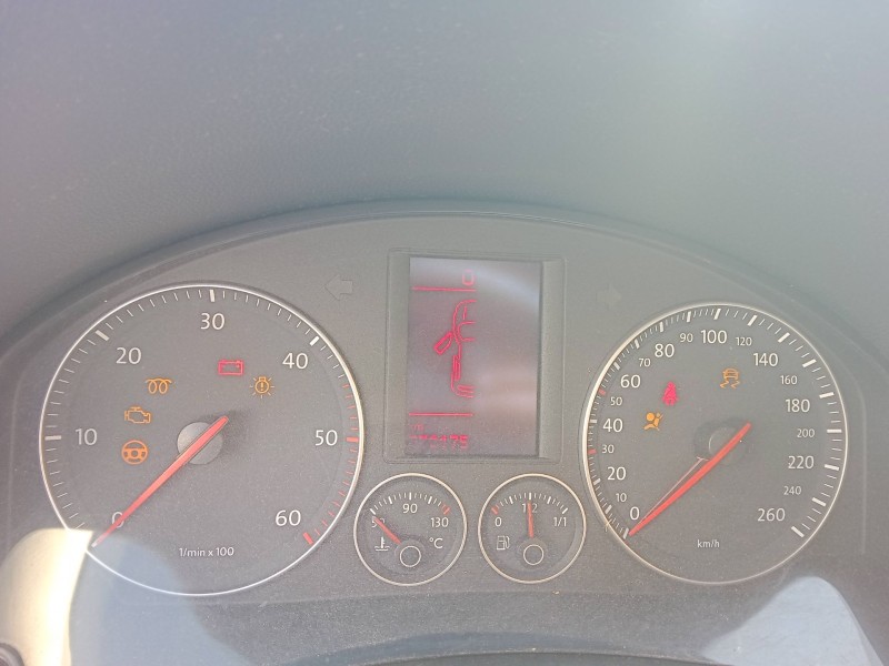 volkswagen golf v (1k1) del año 2006