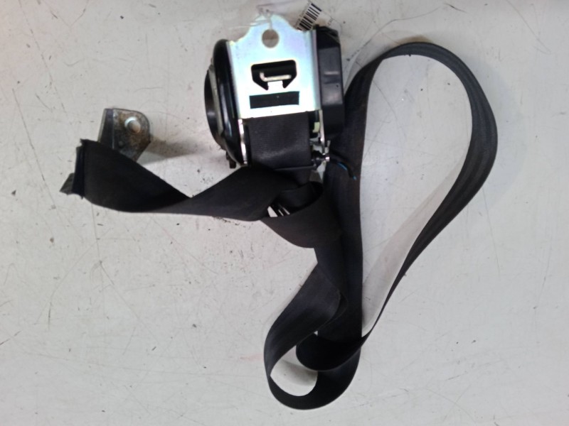 Recambio de cinturon seguridad trasero derecho para skoda superb ii station wagon (3t5) 2.0 tdi 16v referencia OEM IAM 617719800