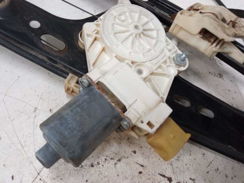 Recambio de elevalunas electrico delantero izquierdo para bmw 3 (e90) 320 d referencia OEM IAM   