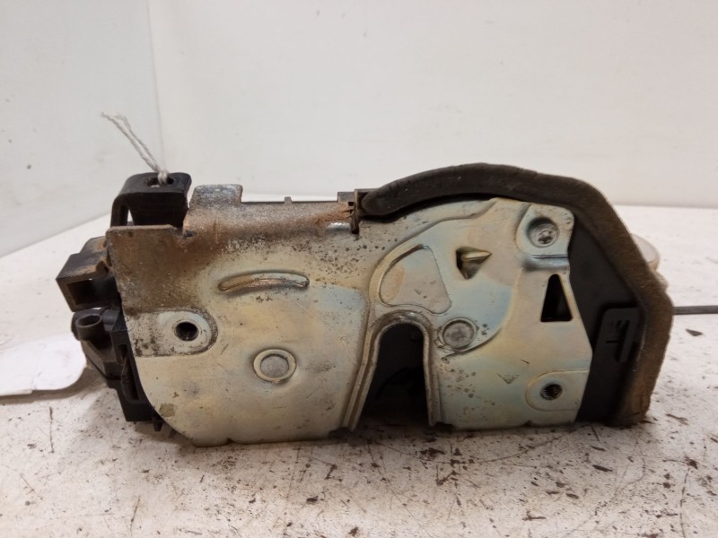 Recambio de cerradura puerta delantera izquierda para bmw 3 (e90) 320 d referencia OEM IAM   