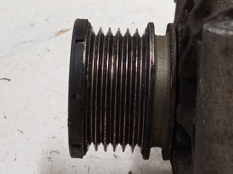 Recambio de alternador para mini mini (r56) one referencia OEM IAM 7576513  