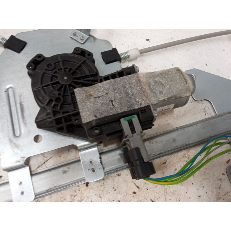 Recambio de elevalunas electrico delantero izquierdo para peugeot partner furgoneta/monovolumen 1.6 hdi 16v referencia OEM IAM 4