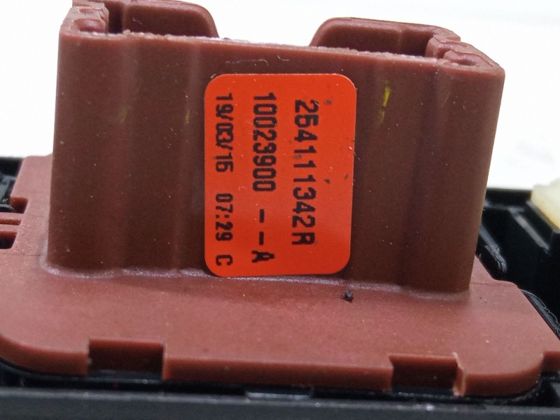 Recambio de mando elevalunas delantero izquierdo para dacia duster (hs_) 1.5 dci (hsaj) referencia OEM IAM 90515228  