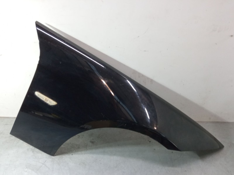 Recambio de aleta delantera derecha para bmw 3 (e90) 320 d referencia OEM IAM   