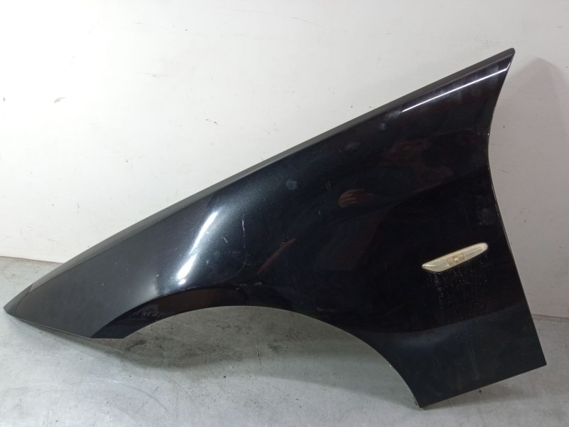 Recambio de aleta delantera izquierda para bmw 3 (e90) 320 d referencia OEM IAM   