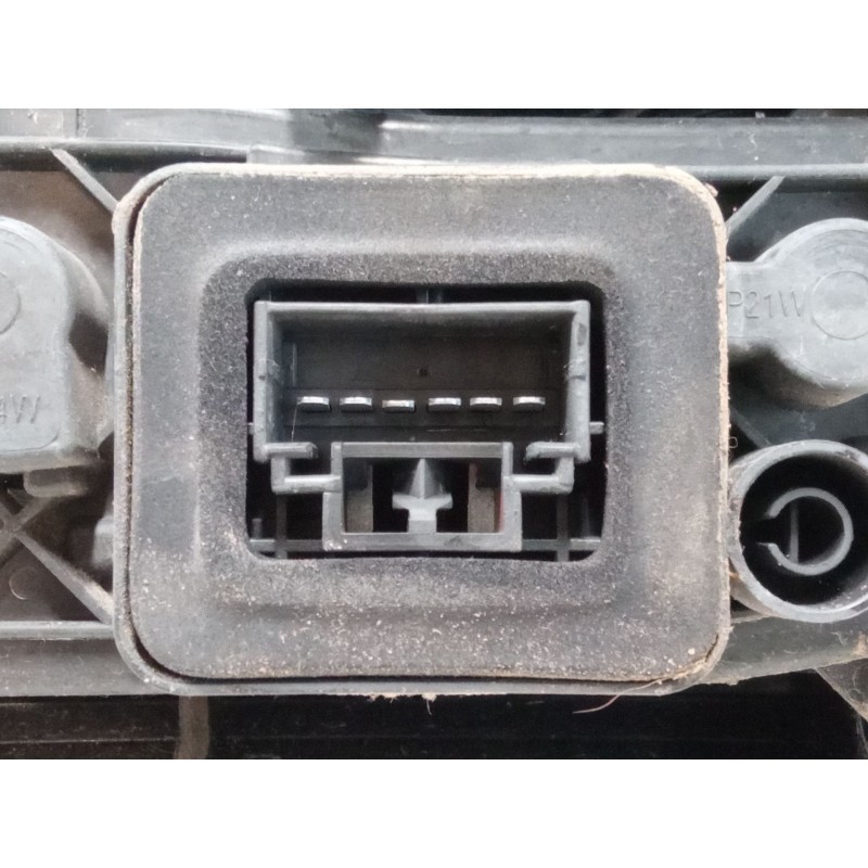 Recambio de piloto trasero derecho para fiat qubo (225_) 1.3 d multijet (225cxb1a, 225axb1a, 225cxb11, 225axb11,... referencia O