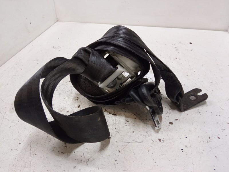 Recambio de cinturon seguridad trasero derecho para ford ecosport 1.0 ecoboost referencia OEM IAM GN15A611B68ECW  