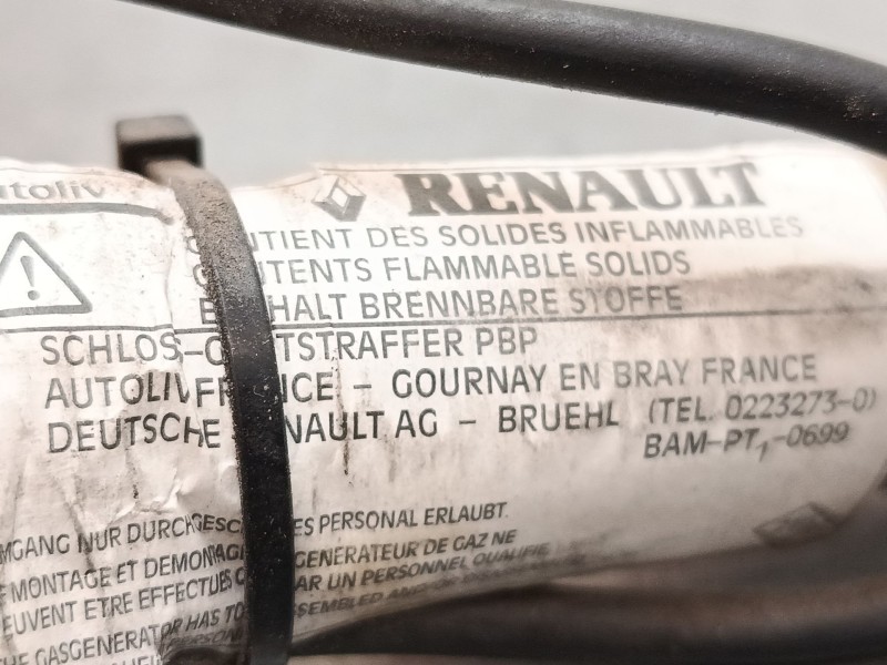 Recambio de anclaje cinturon delantero central para opel vivaro a furgoneta (x83) 1.9 di (f7) referencia OEM IAM   