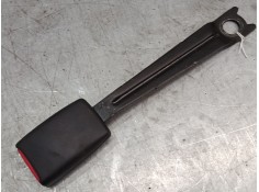 Recambio de anclaje cinturon delantero derecho para toyota yaris (_p1_) 1.5 (ncp13_) referencia OEM IAM 020520E3P  