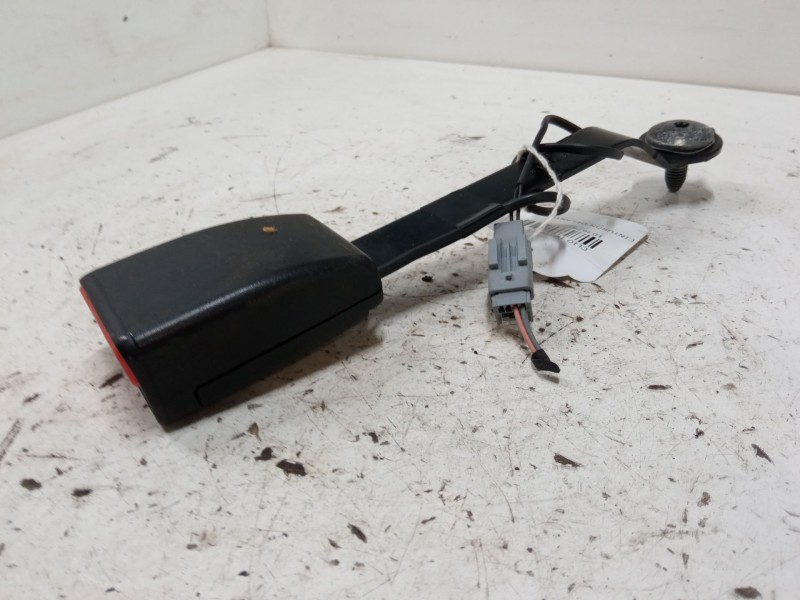 Recambio de anclaje cinturon delantero derecho para renault clio iv (bh_) 1.2 16v referencia OEM IAM   